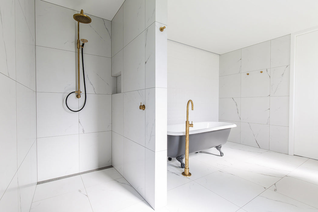 Calacutta Microtech 600x600